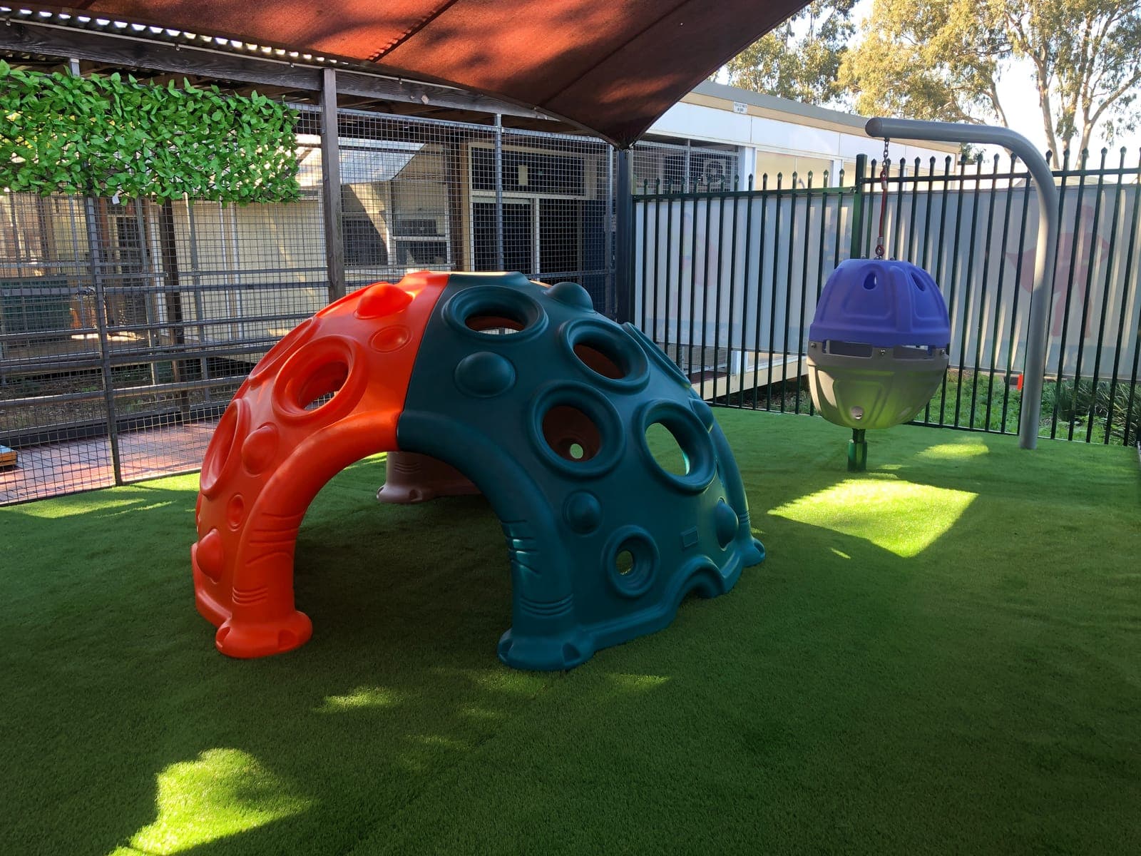 Broderick Gillawarna School — photo 3