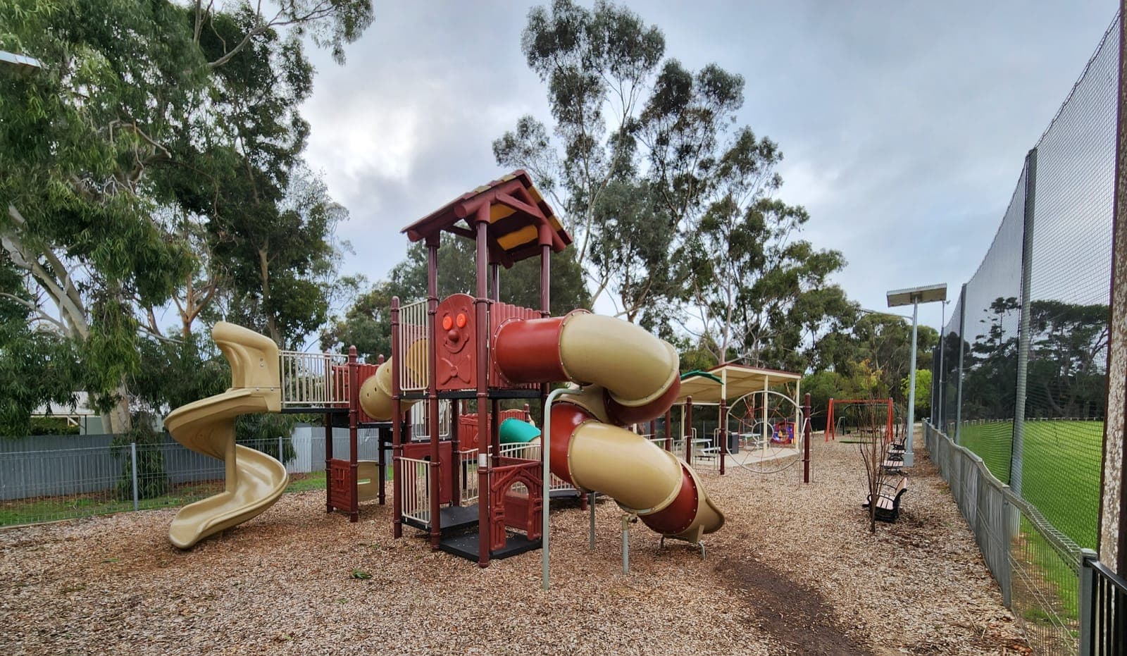 Greenock Centenary Park — photo 3