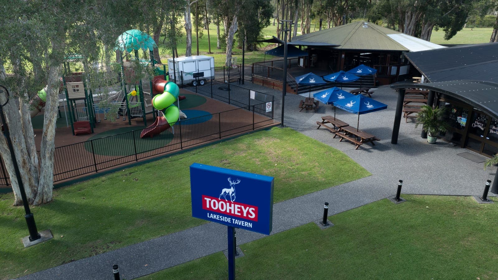 Lakeside Tavern Forster — photo 48