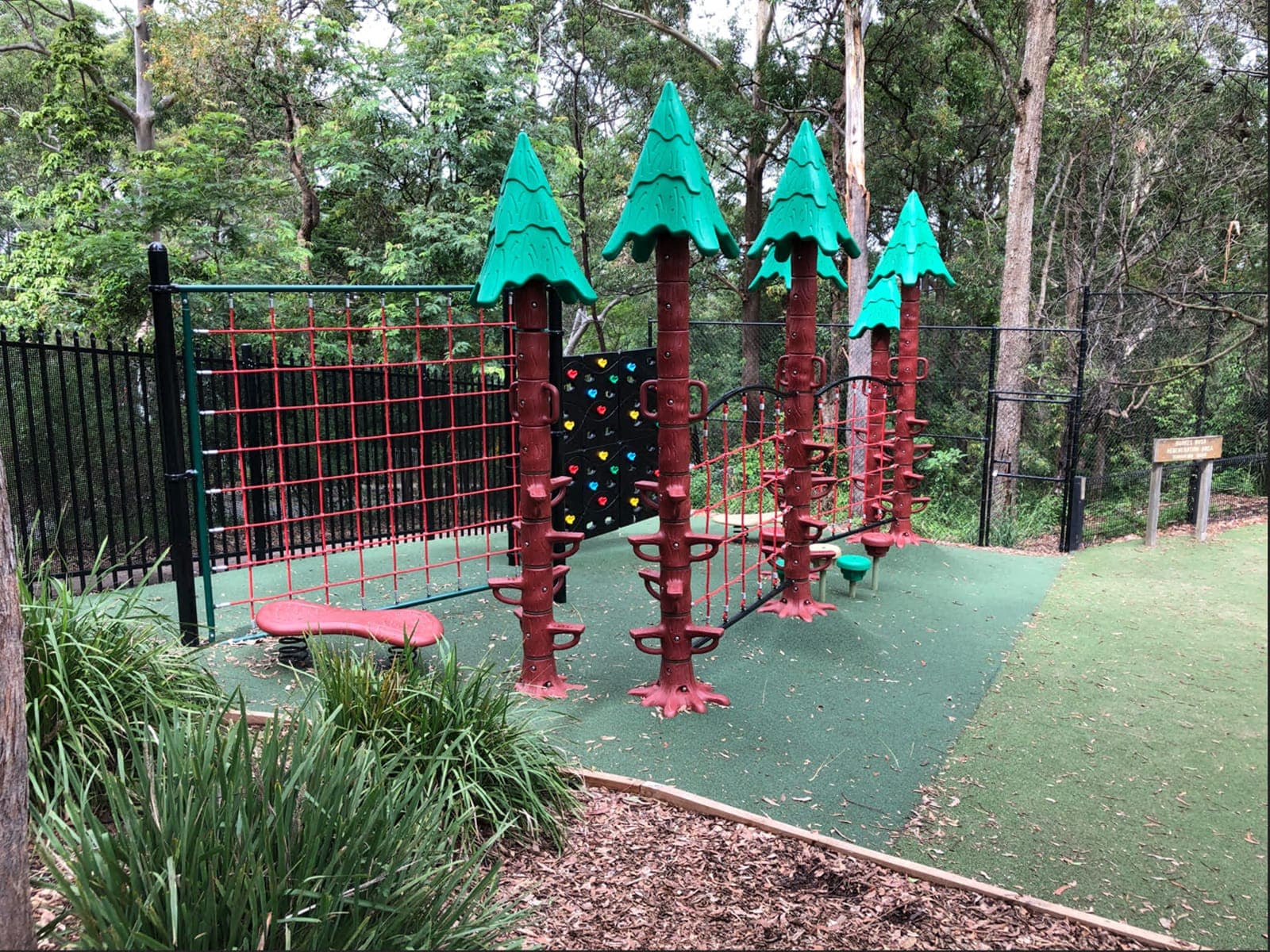 Warrawee — photo 1