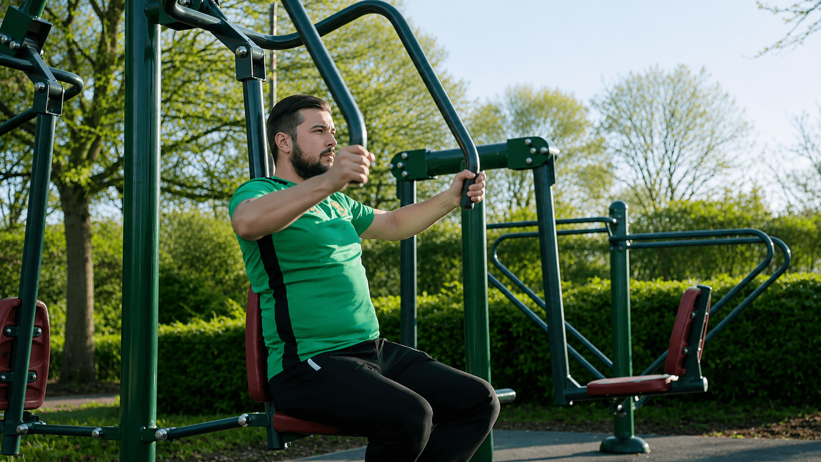Outdoor fitness & gym equipment
